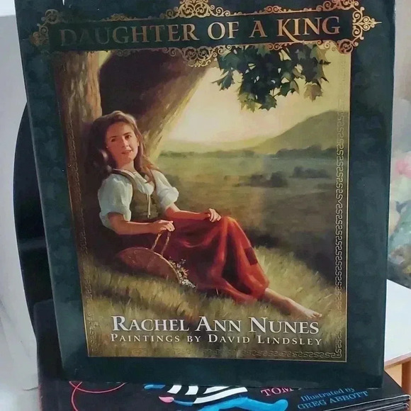 Lof of Two beautiful books - Picture 3 of 6